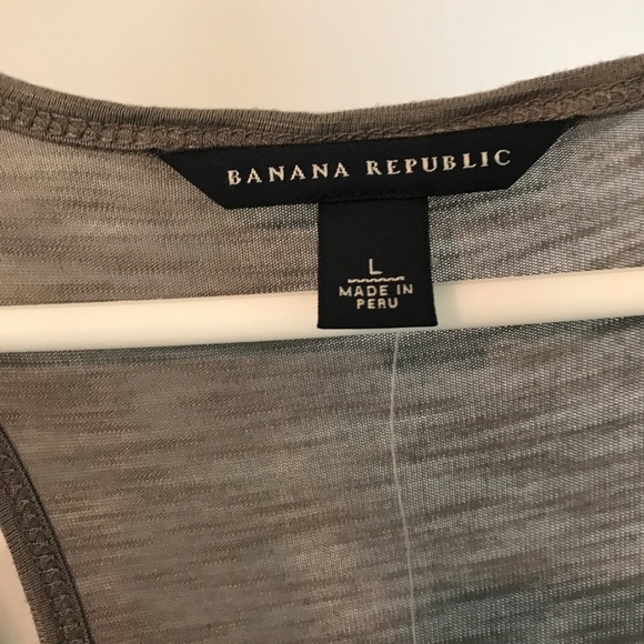 Banana Republic studded gray tank. NWT - womens size L. - Picture 4 of 13